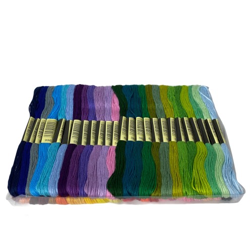 Lot de 50 Skins Point de Croix GINA le fil d'écheveau pour fil à broder et kit de broderie