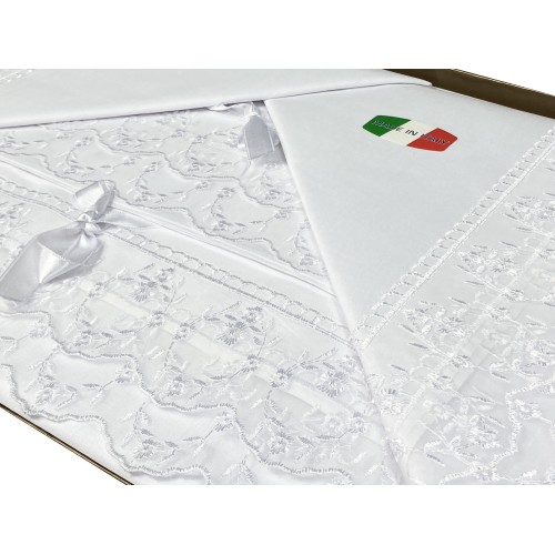 SHEET WITH WHITE ORGANZA LACE DOUBLE WEDDING IDEA