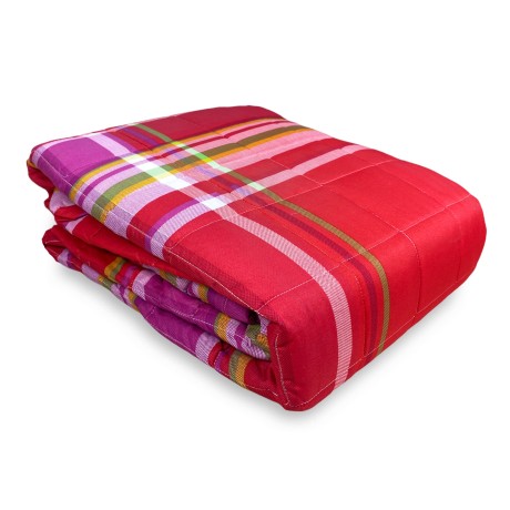 Tagesdecke mit rotem Tartan