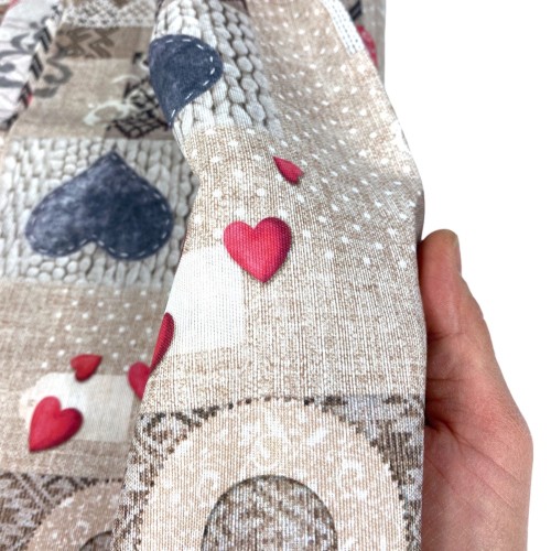 SCHMUTZABWEISENDE TISCHDECKE HARZIERT TORINO Tiroler SHABBY Rot