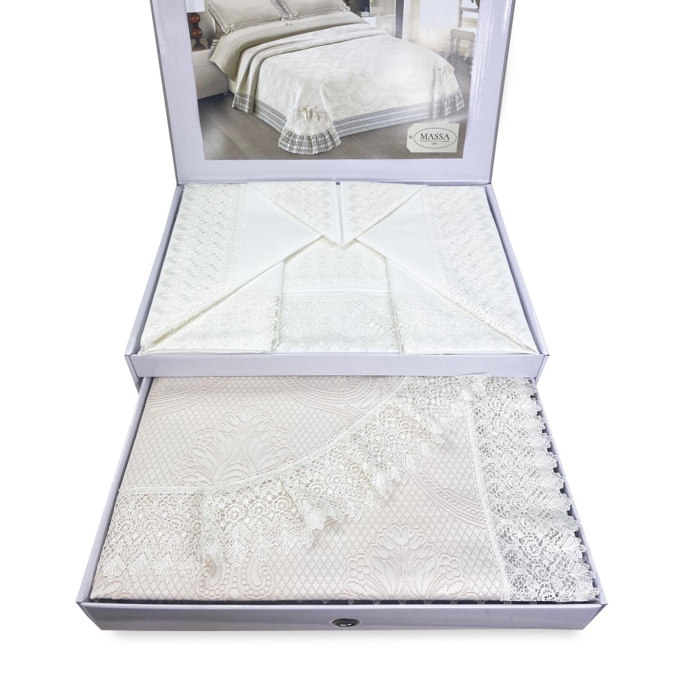 top case, drap et couvre-lit assortis, fini avec des garnitures en macramé top case, drap et couvre-lit assortis, fini avec des garnitures en macramé