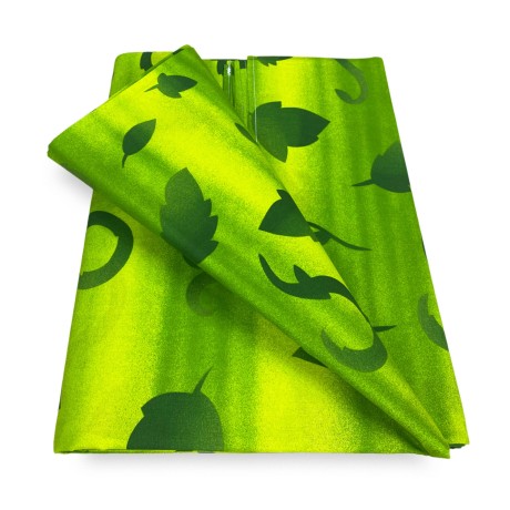 Tela estampada de hojas verdes