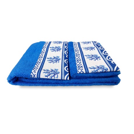 SET towels with border...