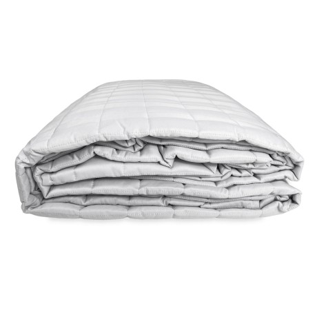 SATIN QUILTED BEDSPREAD...