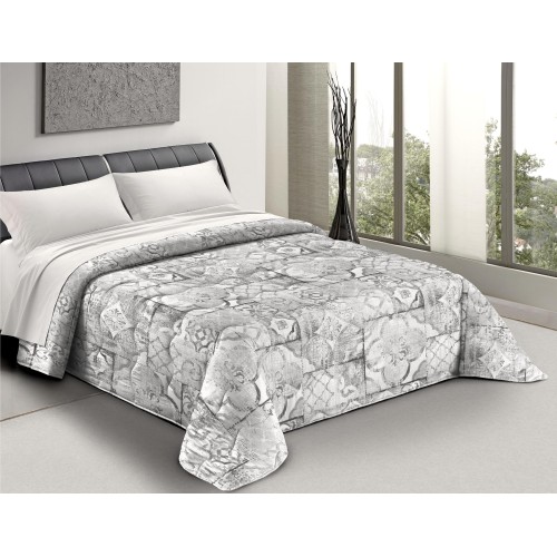 COUETTE © BOW SORRENTO Petite couette d’hiver grise fabriquée en Italie