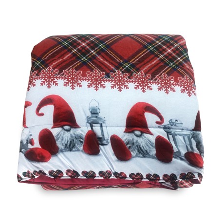 Quilt with red elves Christmas type design