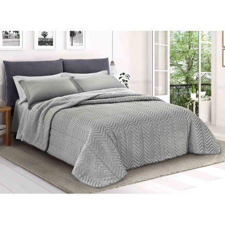 Soft quilt in faux fur