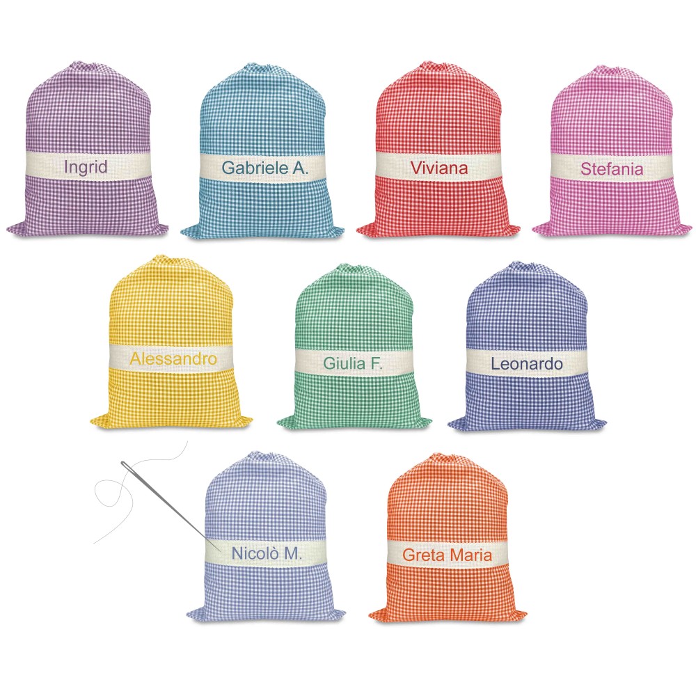 Brodé et personnalisé sac de maternelle taille Cm. 34x48 en carrés