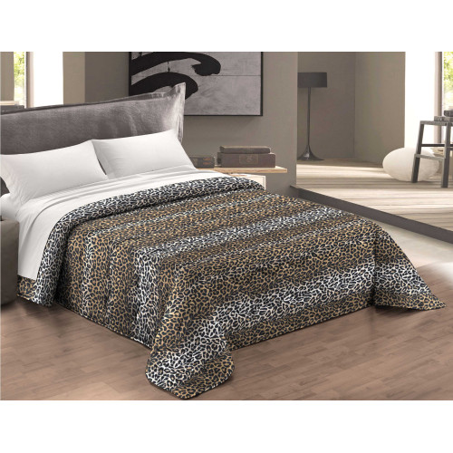 QUILTED BEDSPREAD WITH LEOPARD RIBBON © MADE IN Italy