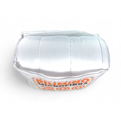 Duvet cover ideal for the middle seasons, machine washable