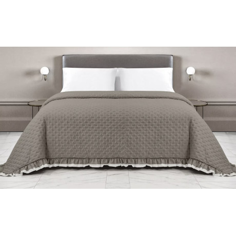 Quilted BEDSPREAD with...