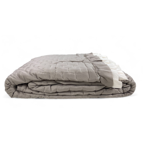 Quilted BEDSPREAD with Ruffles in Taupe/Cream Taupe/Cream