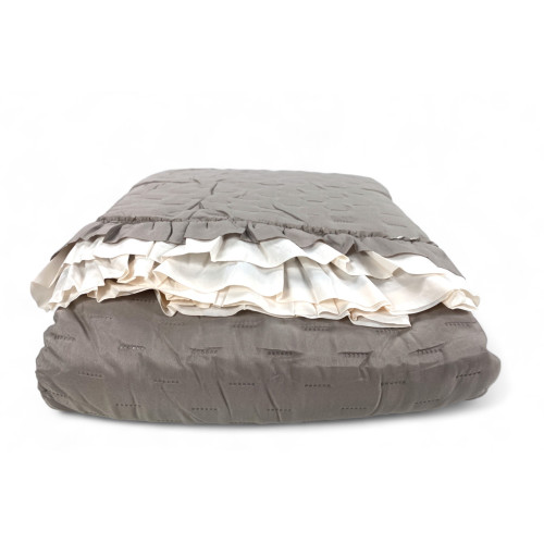 Quilted BEDSPREAD with Ruffles in Taupe/Cream Taupe/Cream