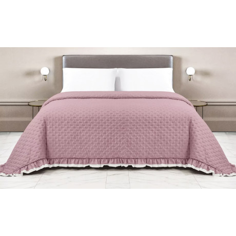 Quilted bedspread with...