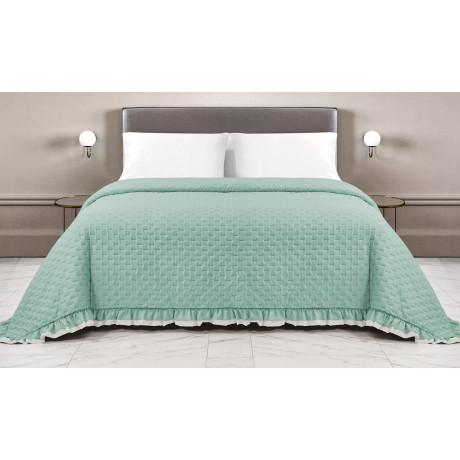 Quilted bedspread with...