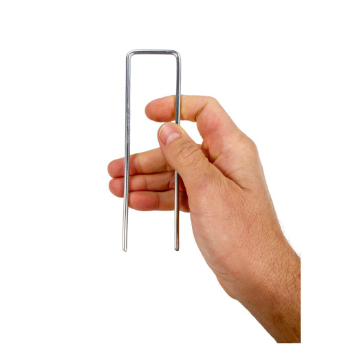 UGO Multipurpose Garden Pegs in Galvanized Steel U-Shape for Synthetic Lawn and Mulch Tarpaulin