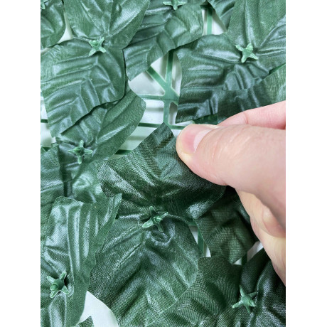 Fake hedge ivy model, ideal for your privacy