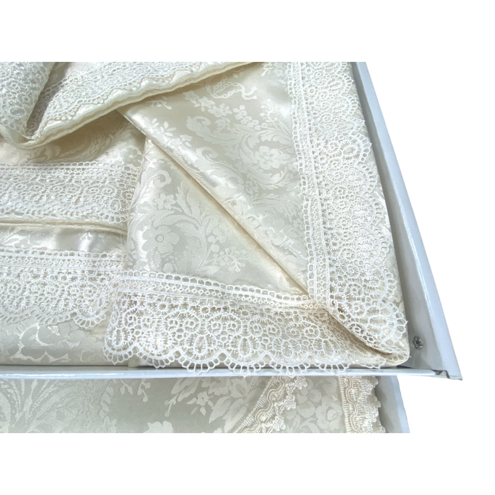 Queen Double Bed Set, Polyester Satin Sheets with Macramé Lace and Bedspread with Trimmings, Made in Italy