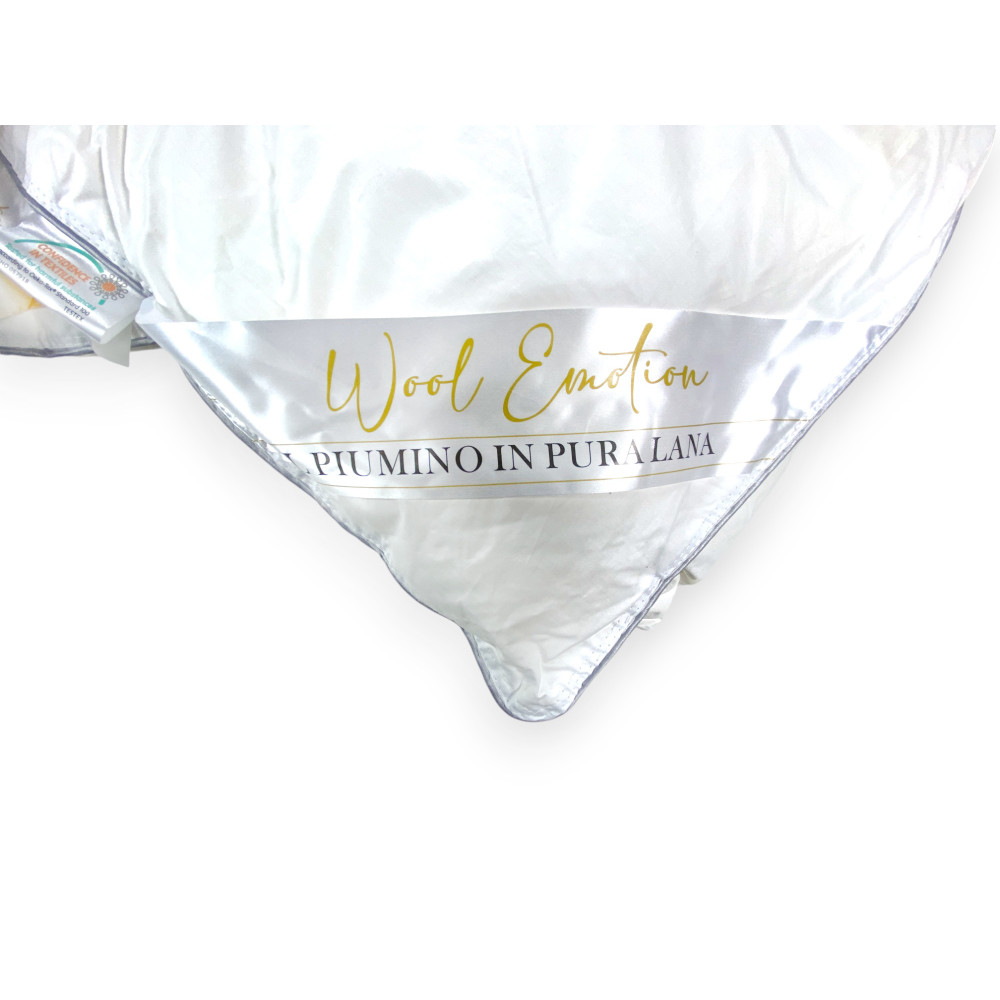 Winter Down Jacket in 100% Natural Pure Wool, Wool Emotion, Soft White Cotton Cover, Silver Profile, 500gsm