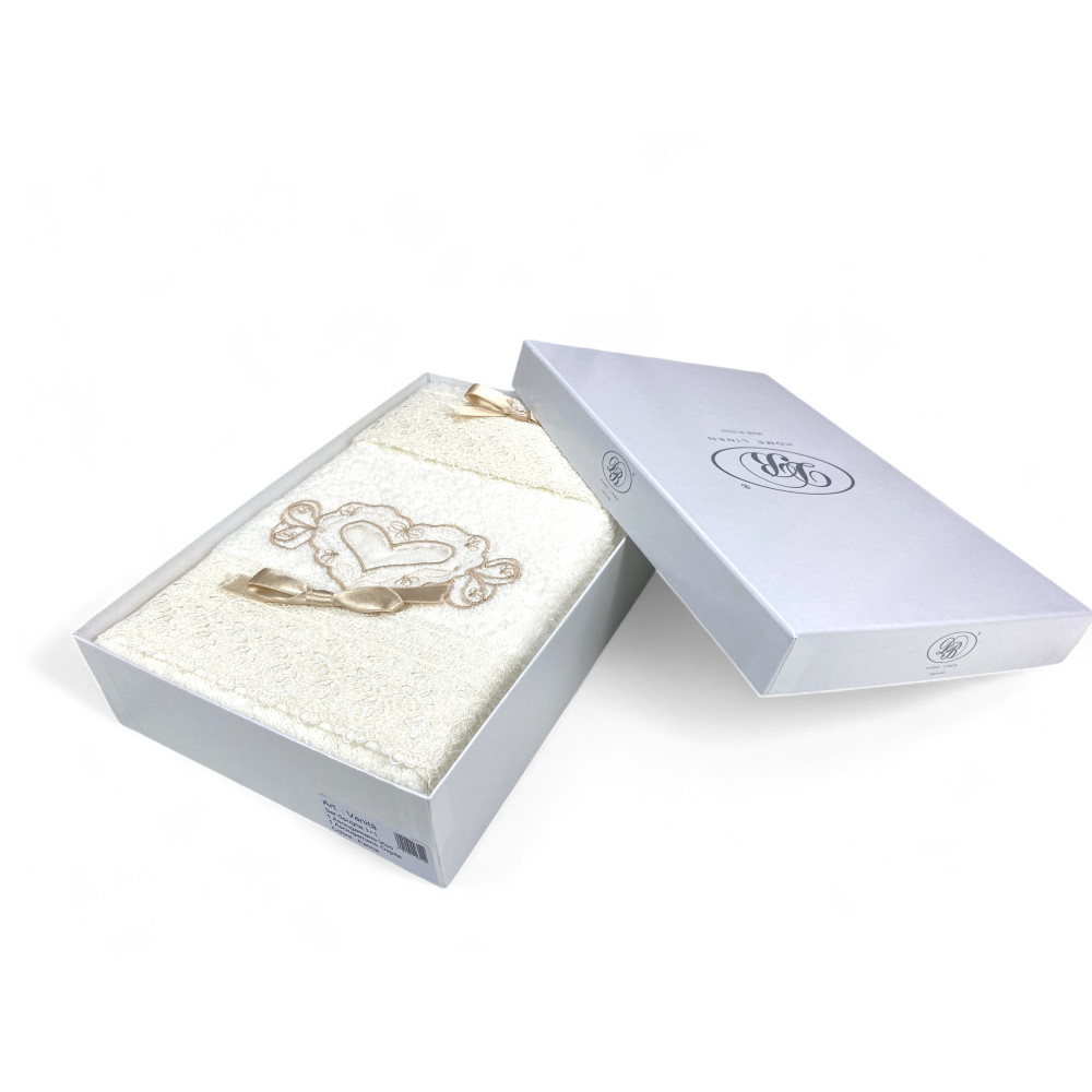 Towel Set 1+1 Cream Vanity, Heart and Lace Embroidery, Pure Cotton, Made in Italy, Gift Idea, Elegant Packaging