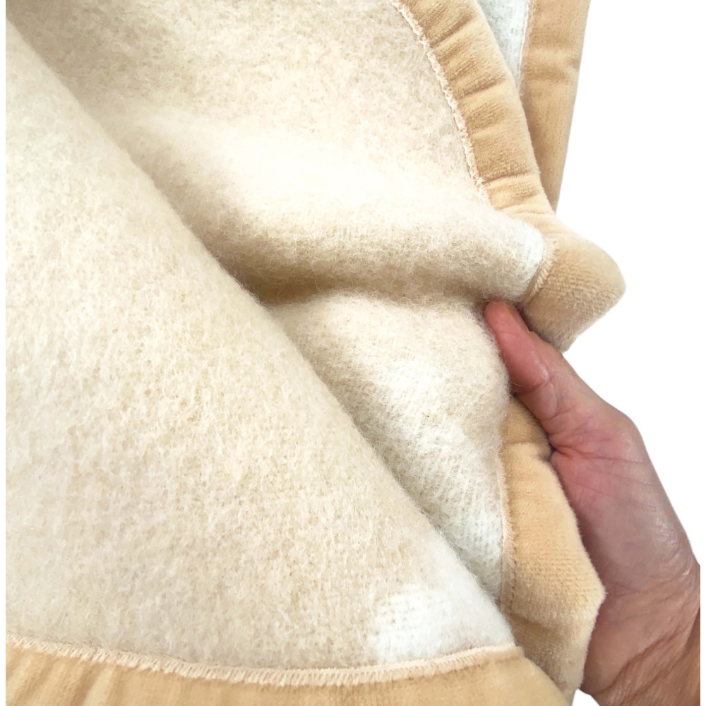Flower Blanket in 100% Pure Soft and Warm Wool with Velvet Border - Comfort and Elegance, Classic Design - Made in Italy