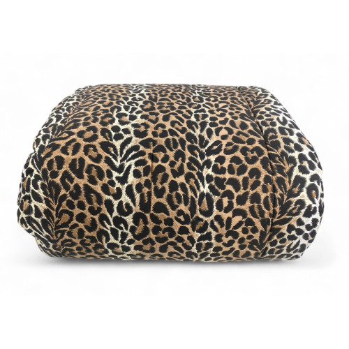 Winter Leopard Quilt 300 gr/sqm, Animal Pattern, Soft and Warm, Hypoallergenic and Made in Italy