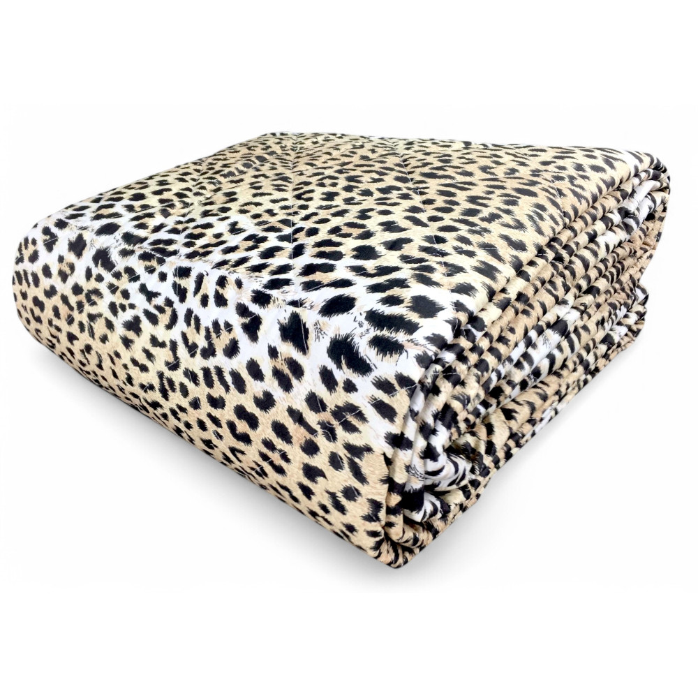 Steppdecke mit Leopard im Animal-Style Steppdecke mit Leopard im Animal-Style