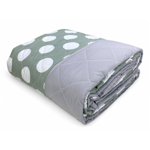 Couvre-lit matelassé à pois verts – Design moderne avec des pois blancs sur un fond vert sauge