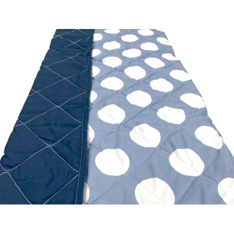 Mid-season bedspread in peached microfiber, soft and breathable