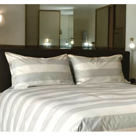 Taupe Creme gestreifter Bettbezug - Elegantes Streifendesign - 100% Baumwolle Made in Italy