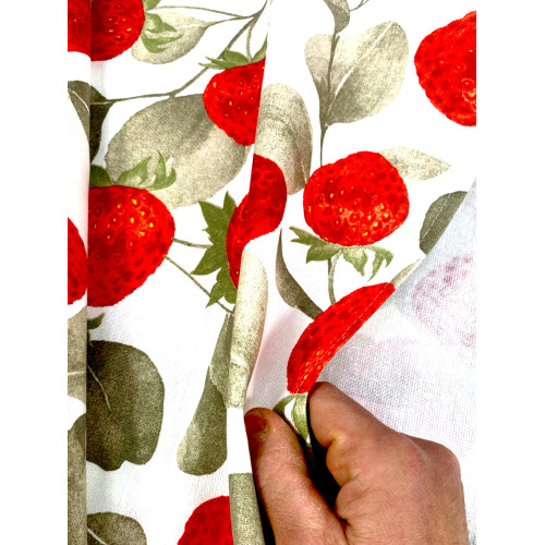 Mantel de algodón Sissi – Estampado de fresa – Made in Italy – Hecho a mano y lavable