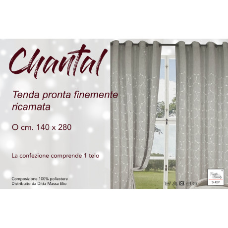 Stofftransparenz auf Chantal-Vorhanghand mit weißer Stickerei.