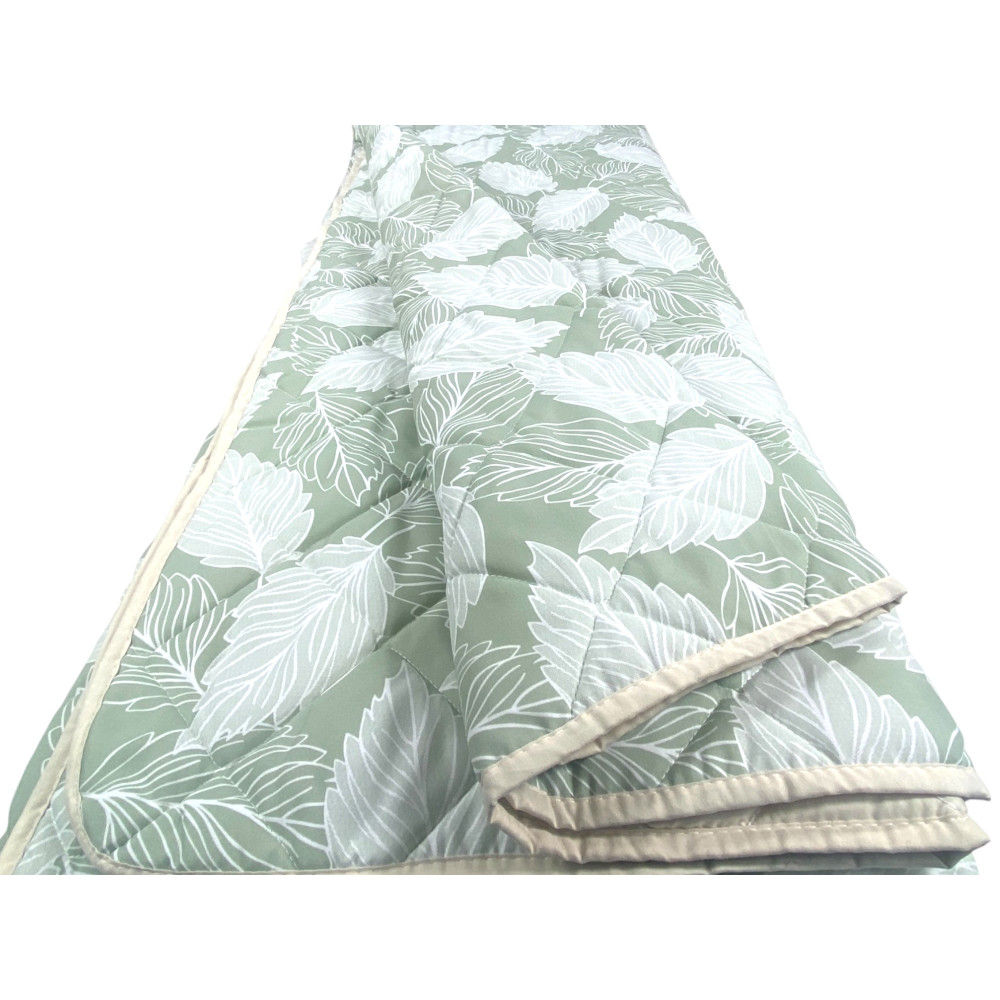 Green Leaves Quilt - Mid-Season Soft Microfiber Bedspread 100 gr/m² - Made in Italy, Breathable