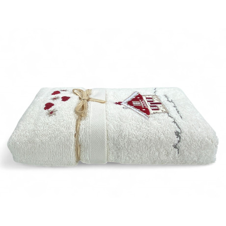 Cream Tyrolean towel set with embroidery alpine house in 100% cotton terry cloth