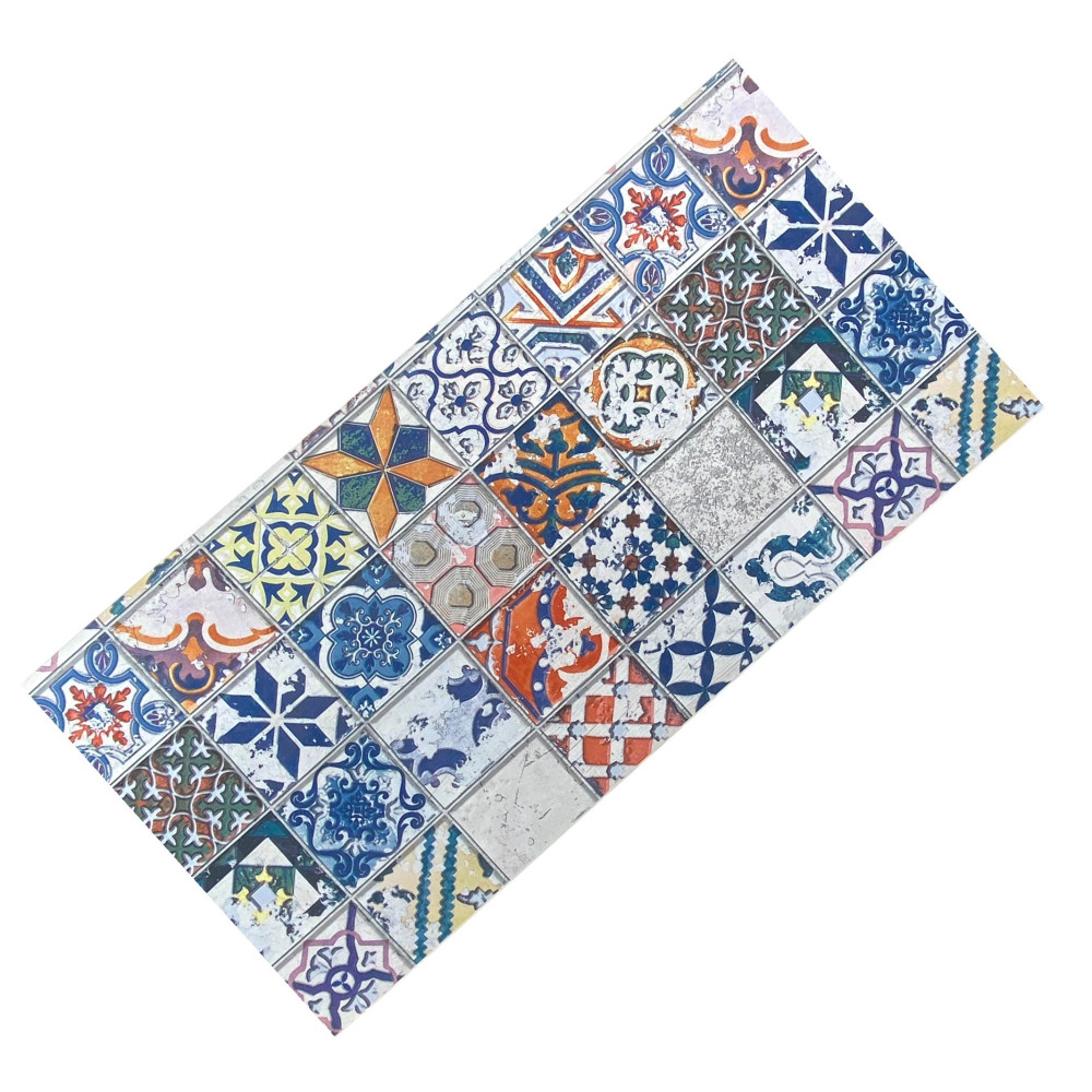 Vintage Majolica Runner Teppich mit rutschfester Rückseite aus schwarzem PVC Vintage Majolica Runner Teppich mit rutschfester Rückseite aus schwarzem PVC