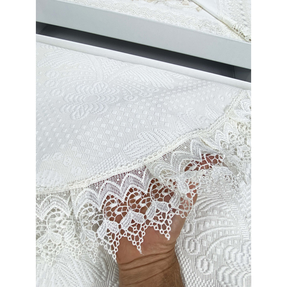 Bauletto Aurora – Pure Cotton Double Sheets Set & Bedspread with Inlaid Macramé Lace – Made in Italy