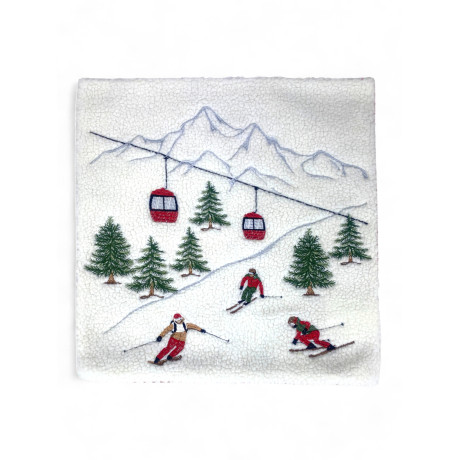 Funda de cojín de invierno 40x40 cm con esquiadores y teleférico rojo de estilo tirolés
