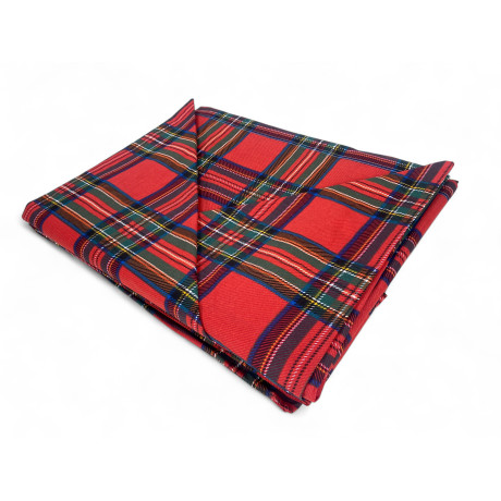 Red Scottish sheet set in 100% natural cotton Made in Italy, cozy winter fabric