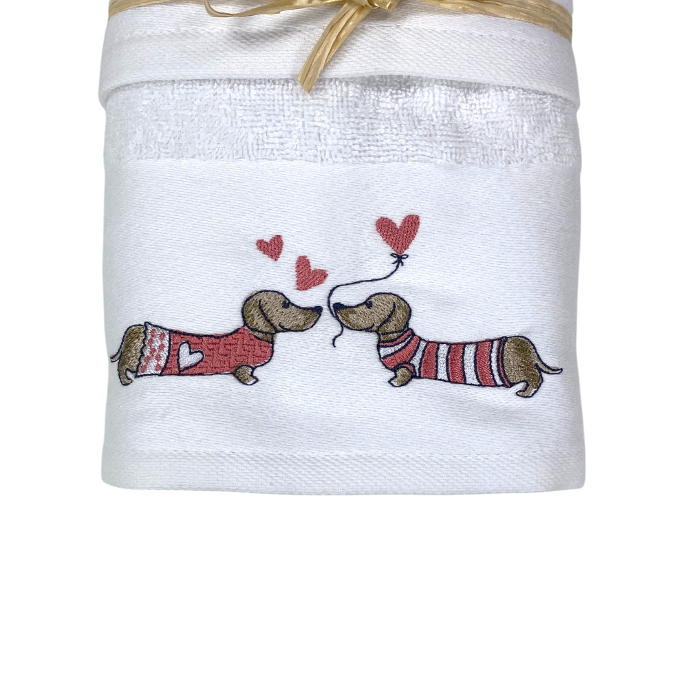 Pink Dachshund Towel Set in White Terry 100% Cotton | 1 Towel 60x110 + 1 Guest 40x60 Embroidery Hearts | Made in Italy