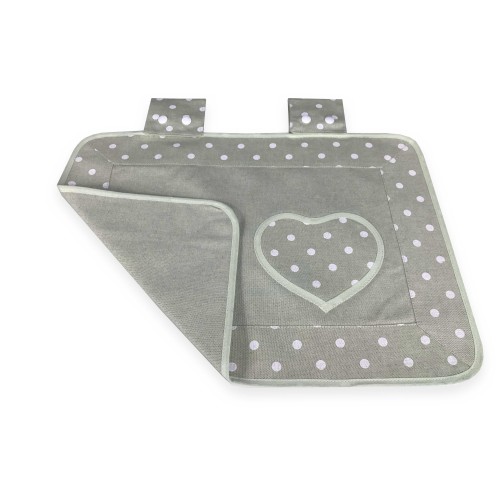 OFENABDECKUNG OFENABDECKUNG AUS WEISSEM TUPFENSTOFF