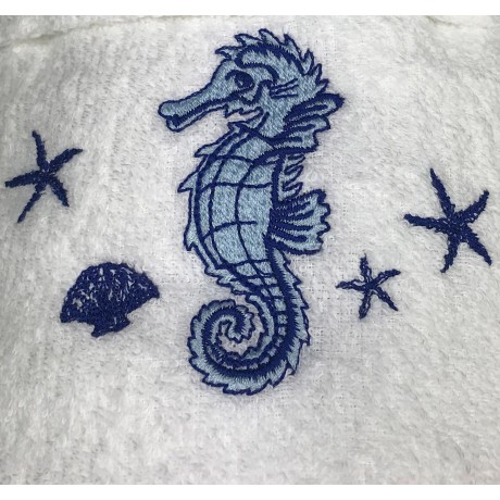 JUEGO DE TOALLAS DE PLAYA CON CABALLITO DE MAR BLANCO