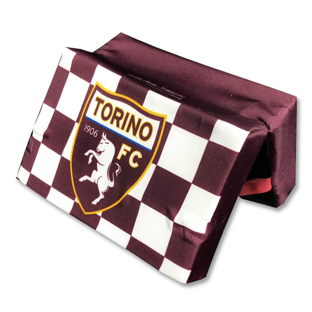 CUSCINO DA STADIO UFFICIALE TORINO FC CALCIO ORIGINALE TORO e cartolina TORINO È CUSCINO DA STADIO UFFICIALE TORINO FC CALCIO ORIGINALE TORO e cartolina TORINO È