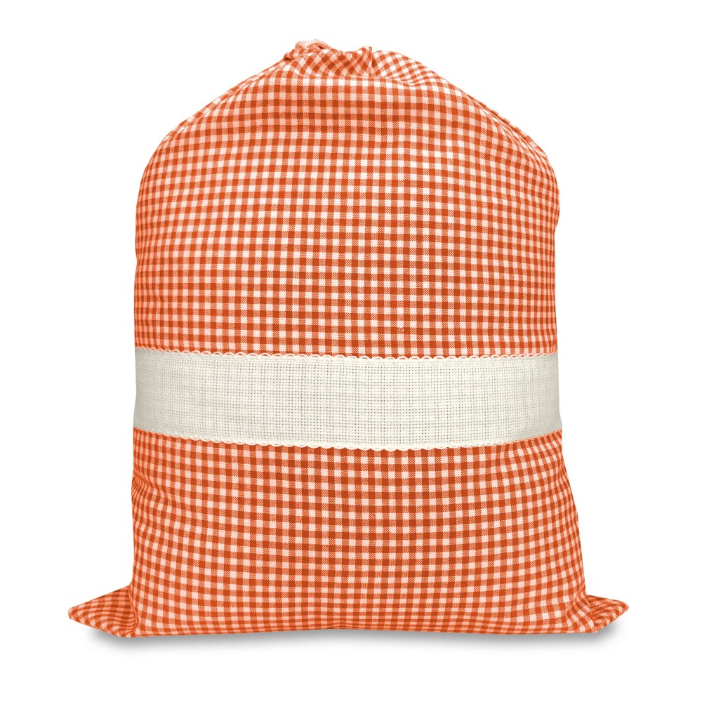 SAC de la MATERNELLE à CARREAUX FILS TEINTS avec de la toile AÏDA à broder le nom de SAC de la MATERNELLE à CARREAUX FILS TEINTS avec de la toile AÏDA à broder le nom de