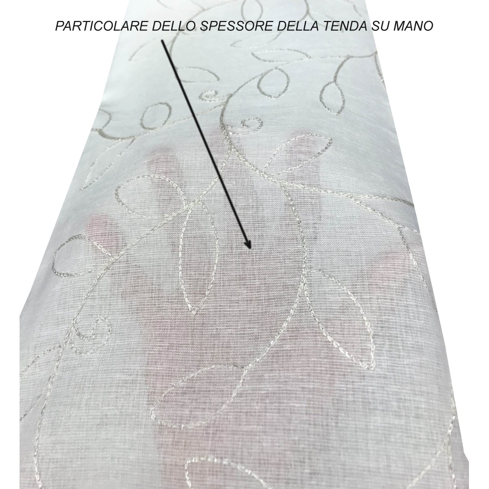 PAAR VORHÄNGE NOEMI MODERNE STICKEREI MIT WEISSEM BLATT