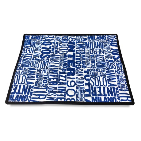 SERVIETTE de table petit-DÉJEUNER AMÉRICAIN et F. C. INTER FOOTBALL OFFICIEL et une carte postale de MILAN EST à SEULEMENT